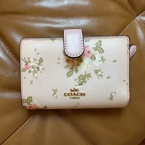 NWOT coach wallet